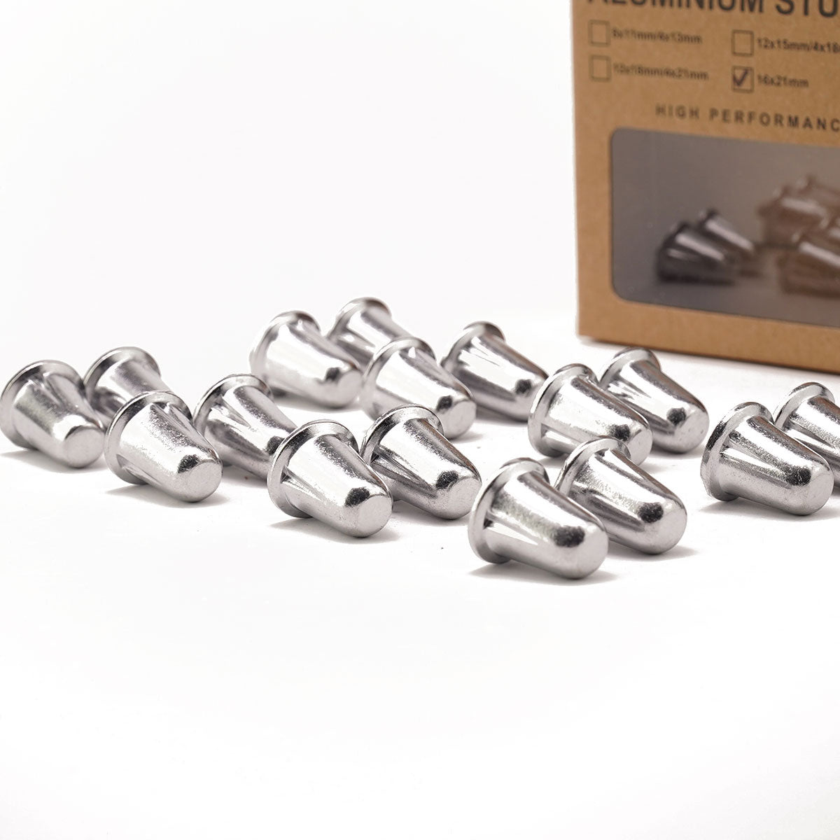 Rugby Studs 21mm